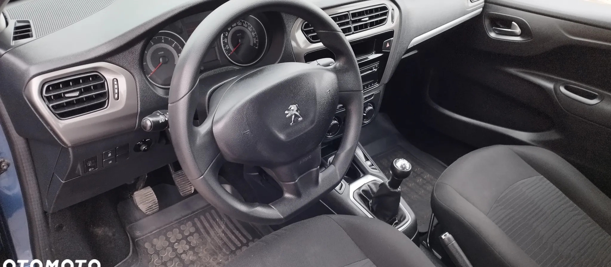 Peugeot 301 cena 15900 przebieg: 99000, rok produkcji 2013 z Kielce małe 92
